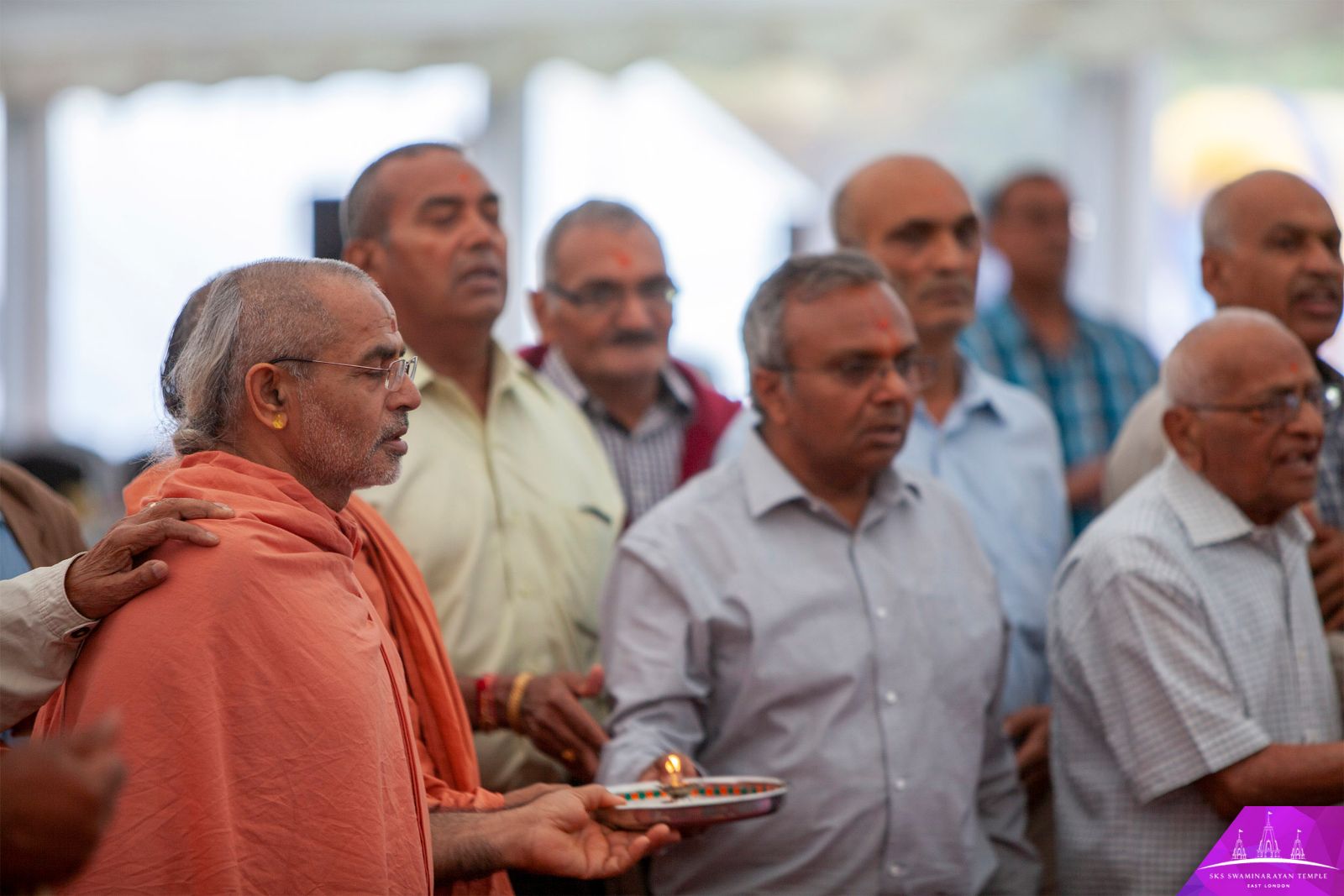 ©1987-2017 SKS Swaminarayan Temple East London